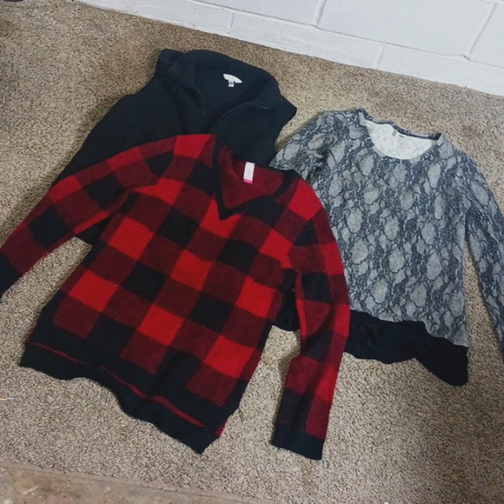 🏷3/$15 Size M Bundle